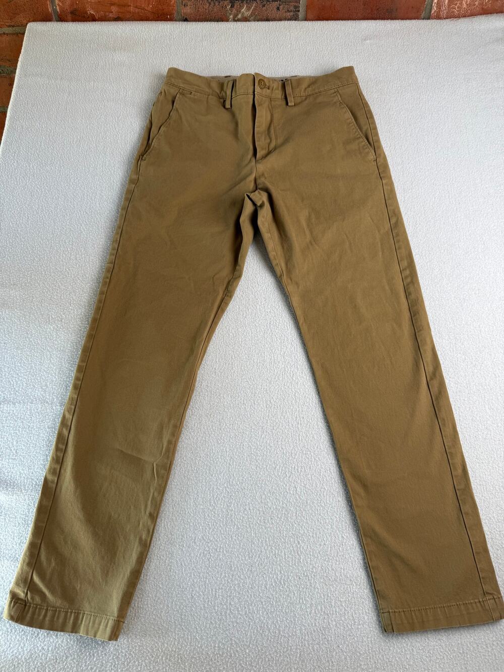 Dockers Alpha Khaki Men’s Slim Fit Smart 360 Flex Khaki Pants
